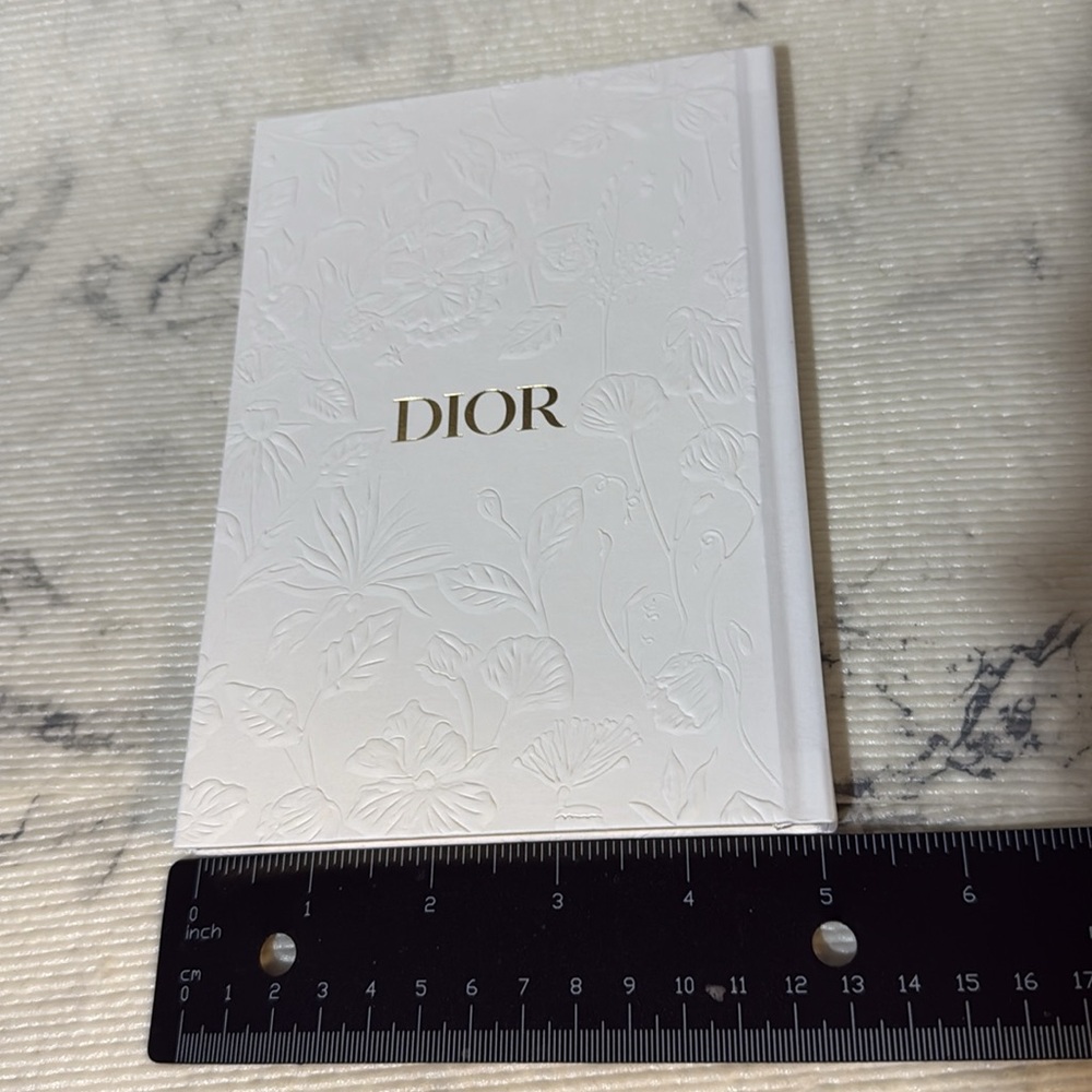 Dior J’adore White Embossed Notebook - Picture 8 of 8